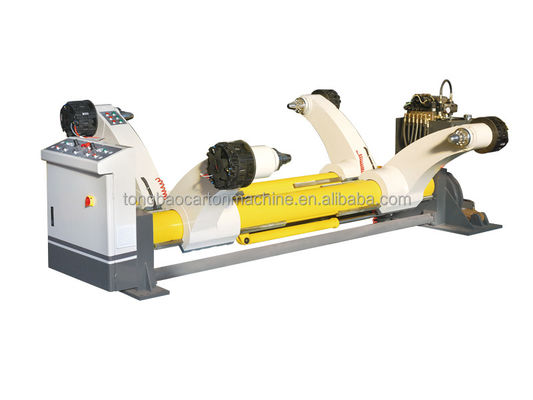 Automatische Verpackungsmaschine zur Herstellung von Wellkartonkartons