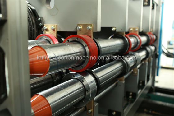 Flexo-Platte Walzkarton Hochdefinitionsdruck Druckdruck Schneiden mit Staplermaschine