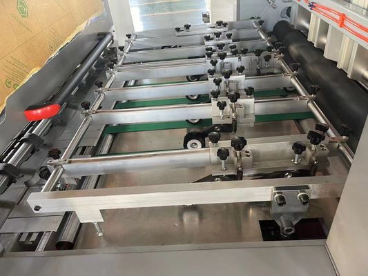 Erweiterte automatische Kreuz- und Druckschneidemaschine mit Abstrippen zu erschwinglichen Preisen