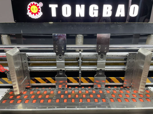 1500 mm Flexo 4-Farbdruck-Slotting Die Schneiden Falten Kleben Strippen Klebrige Linie Maschine