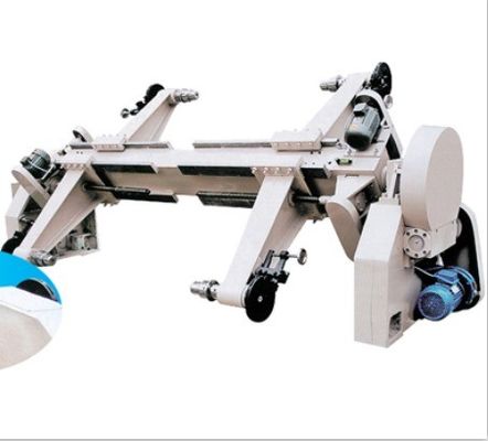 Anpassungsfähige 1500mm Wellboxschließmaschine mit Hydraulikmühl-Rollstand