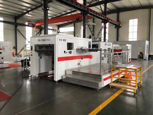 Maschine zur Schliffmaschine mit 500 mm Breite 5500 Blätter/h Kapazität automatisches Druckschneiden