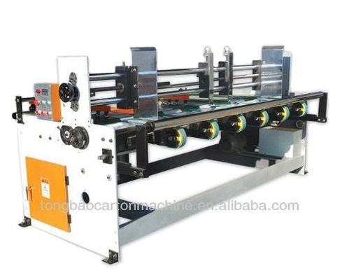 Automatische Maschine zur Herstellung von Kartons mit Benutzerfreundlichem Design