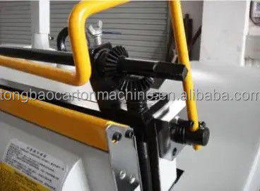 ML750 Halbautomatische Schnitt- und Kreuzungsmaschine mit Walzkartonbox