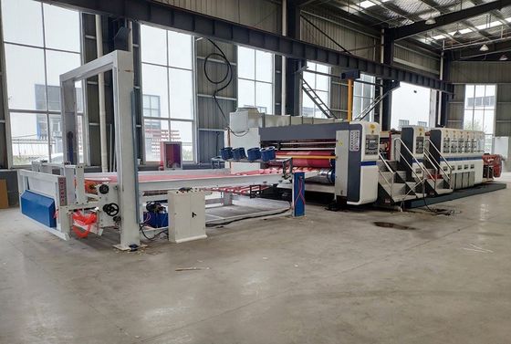 High-Definition 4 Farben Flexo-Druckmaschine mit Rotary Slotter Zubehör perfekt
