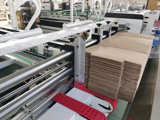 Professionelle vollautomatische Ordner-Klebmaschine für Wellkartonkartons